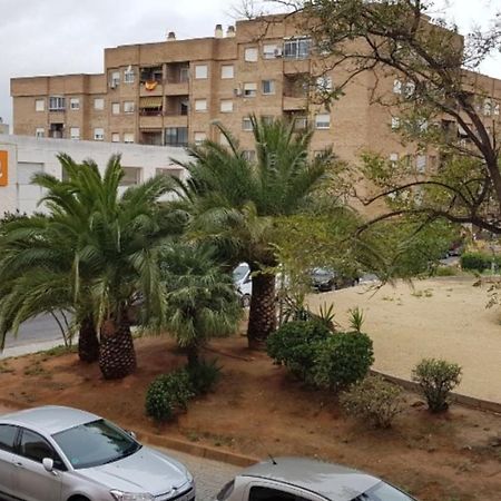 Habitacion Privada Cerca De Valencia En Vivienda Compartida Paterna Bagian luar foto